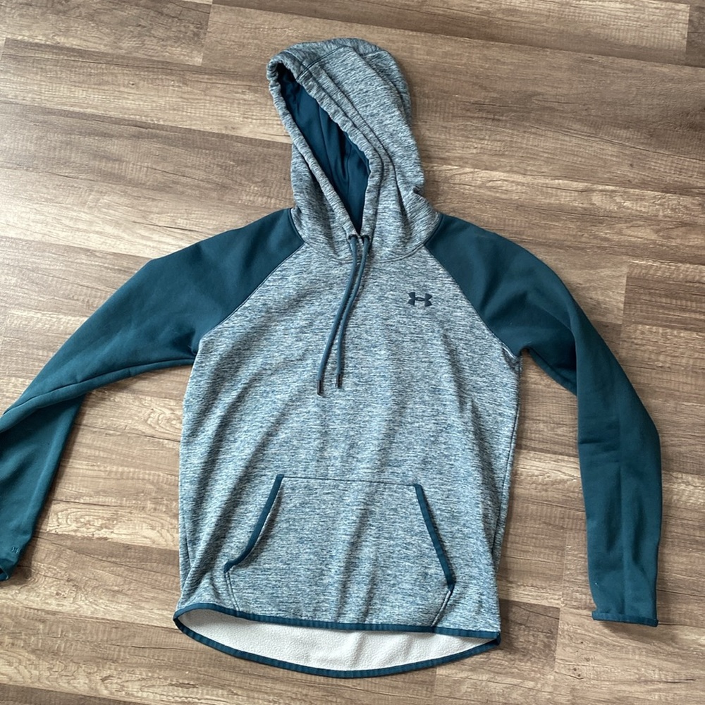 Green Under Armour Sweatshirt